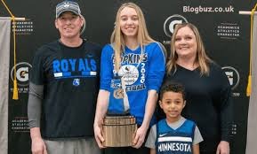 The Unbreakable Bond Between Amy Dettbarn and Paige Bueckers