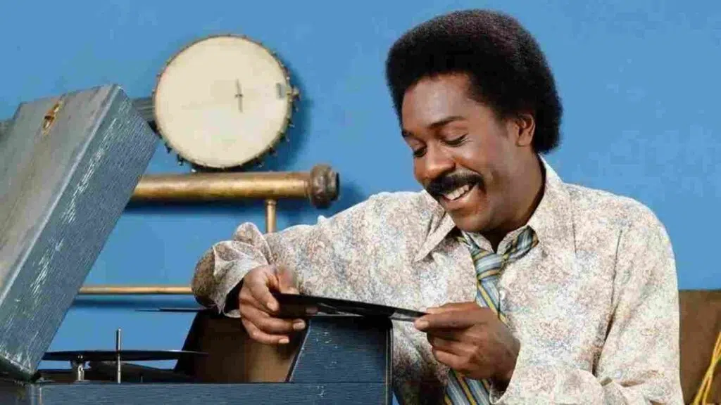 Early Years and Career Beginnings